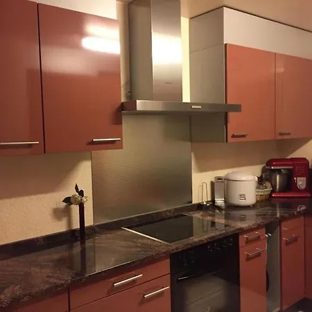 Beautiful House With Free Parking On Premise *