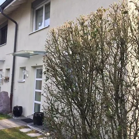 Beautiful House With Free Parking On Premise * Utzenstorf